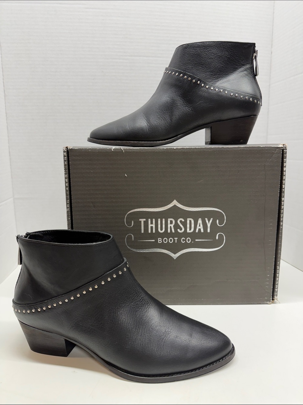 Thursday Boot Co Rein Ankle Boots Leather Studded Booties Back Zip Black Size 8